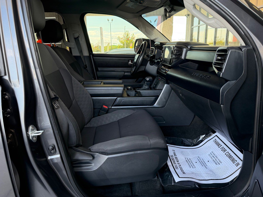 2023 Toyota Tundra Image 34
