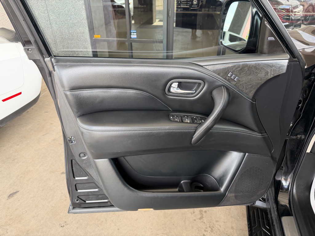 2020 INFINITI QX80 Image 8