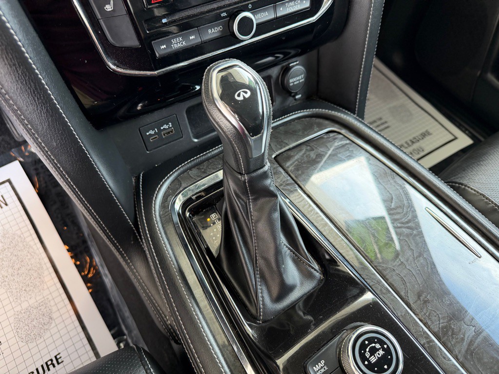 2020 INFINITI QX80 Image 16