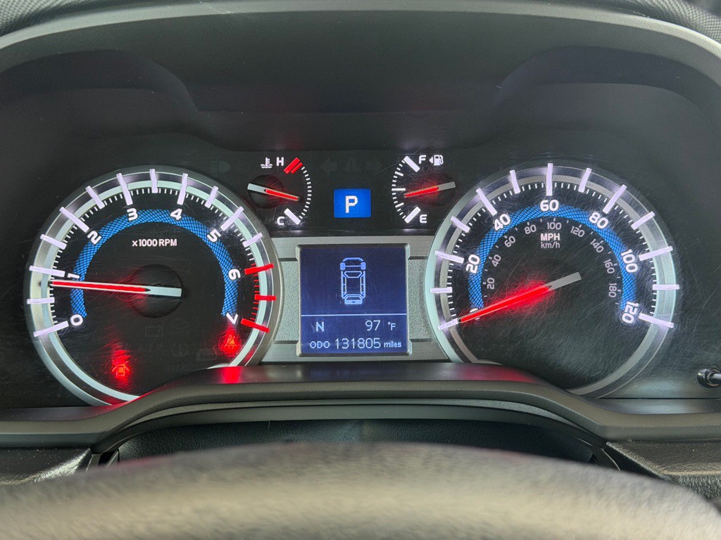 2016 Toyota 4Runner Image 11