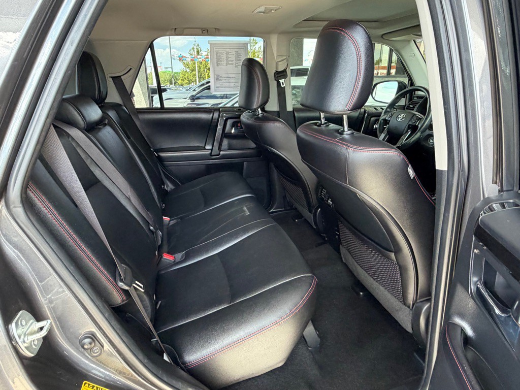 2016 Toyota 4Runner Image 29