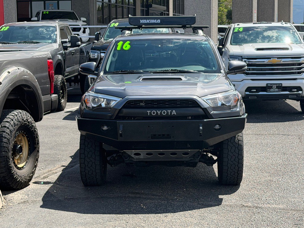 2016 Toyota 4Runner Image 37