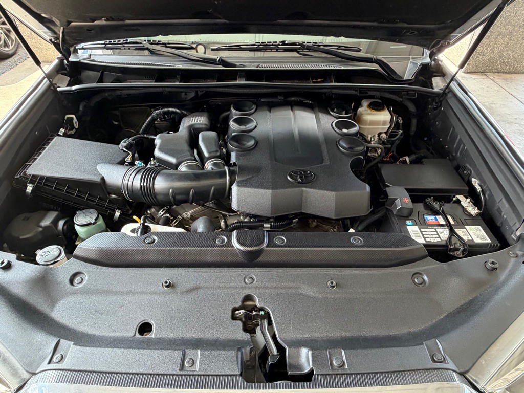 2016 Toyota 4Runner Image 53