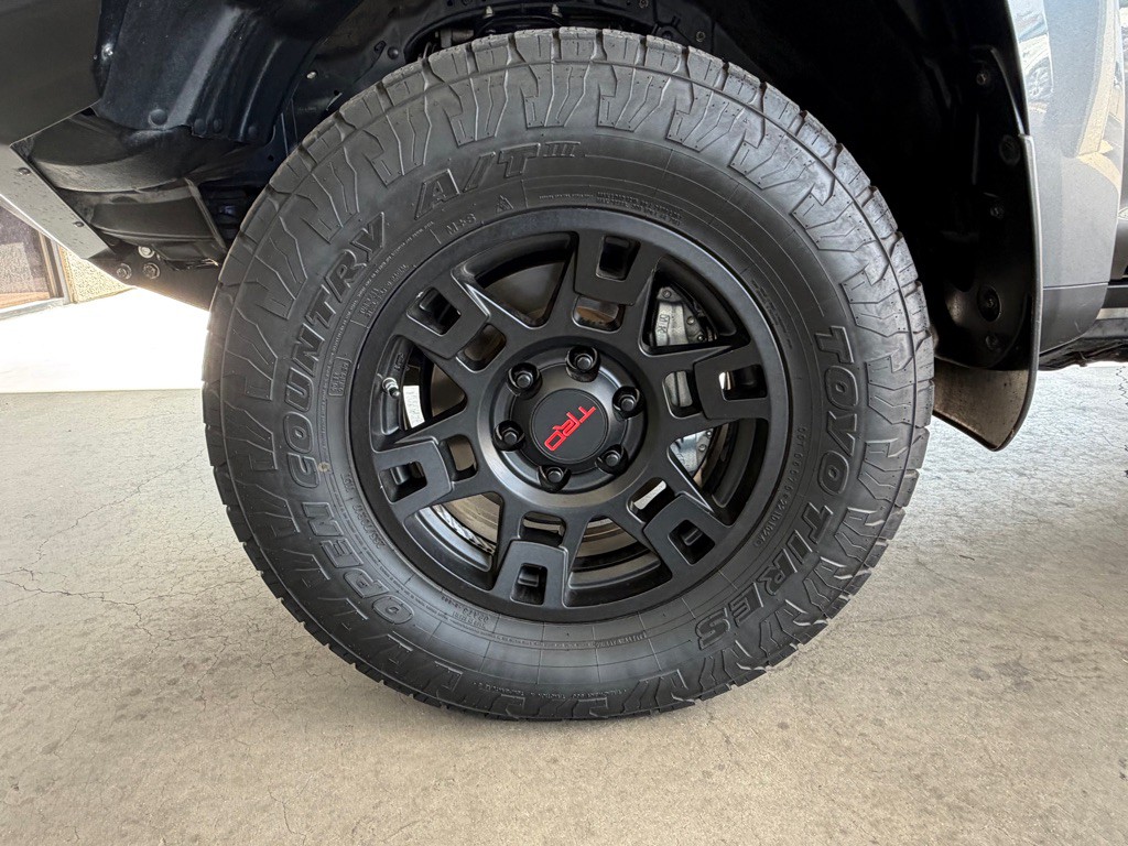 2016 Toyota 4Runner Image 58