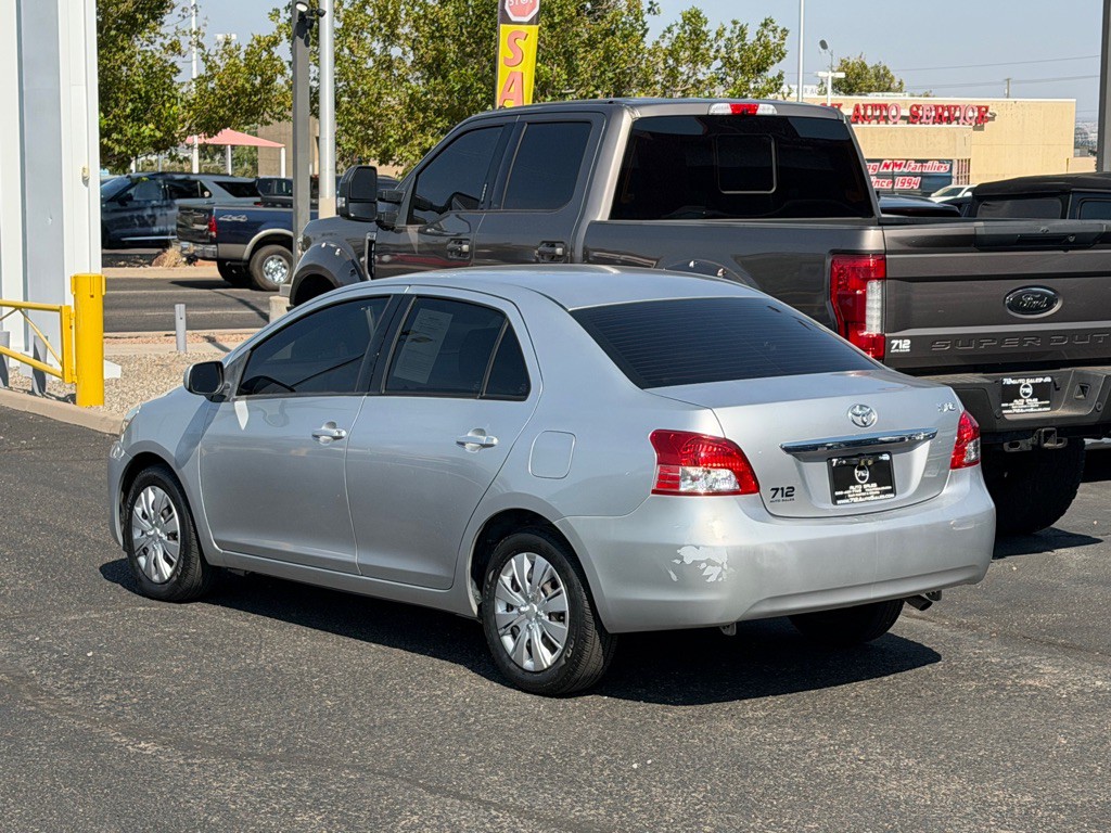 2012 Toyota Yaris Image 34
