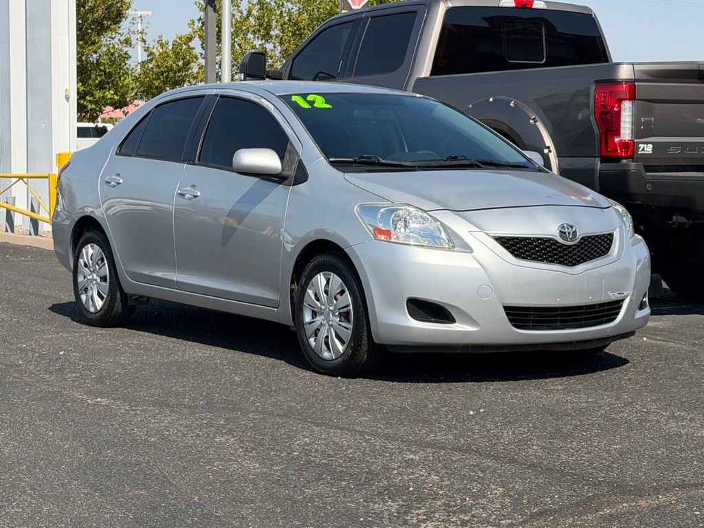 2012 Toyota Yaris Image 43