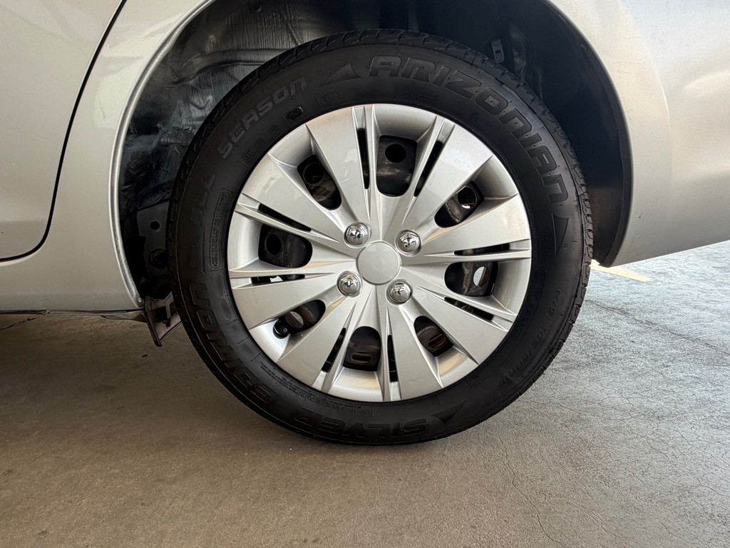 2012 Toyota Yaris Image 49