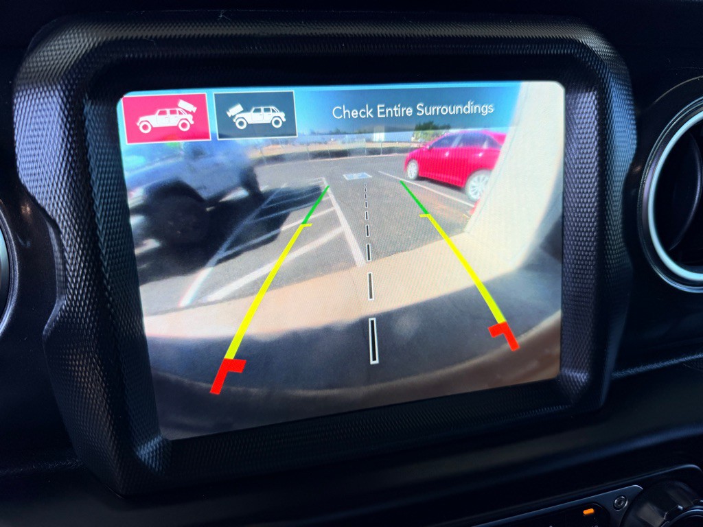 2021 Jeep Wrangler Unlimited Image 16