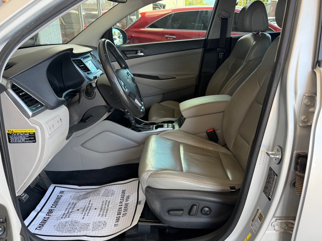 2017 Hyundai Tucson Image 5