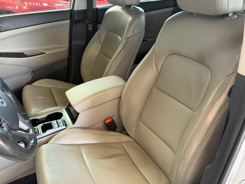 2017 Hyundai Tucson Image 6