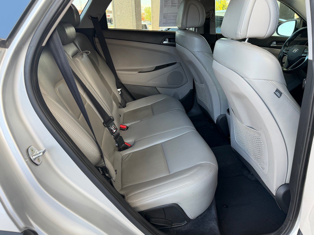 2017 Hyundai Tucson Image 31