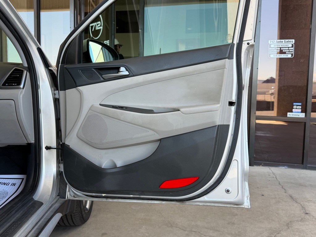 2017 Hyundai Tucson Image 38