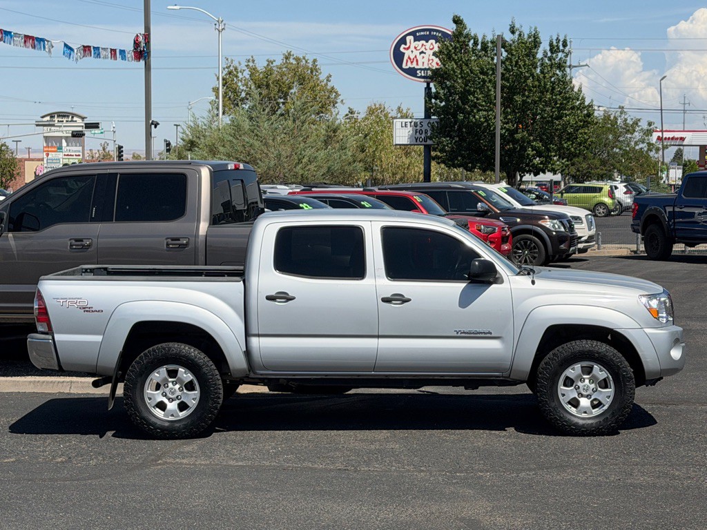 2011 Toyota Tacoma Image 3