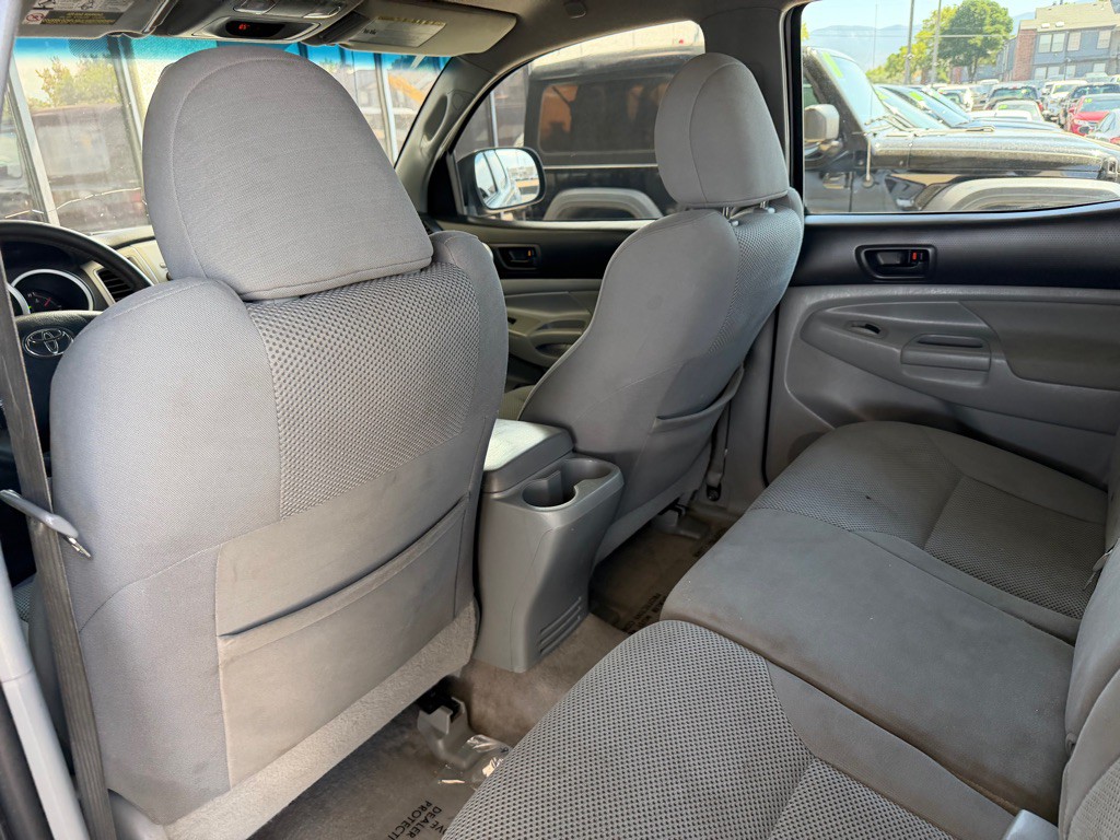 2011 Toyota Tacoma Image 22
