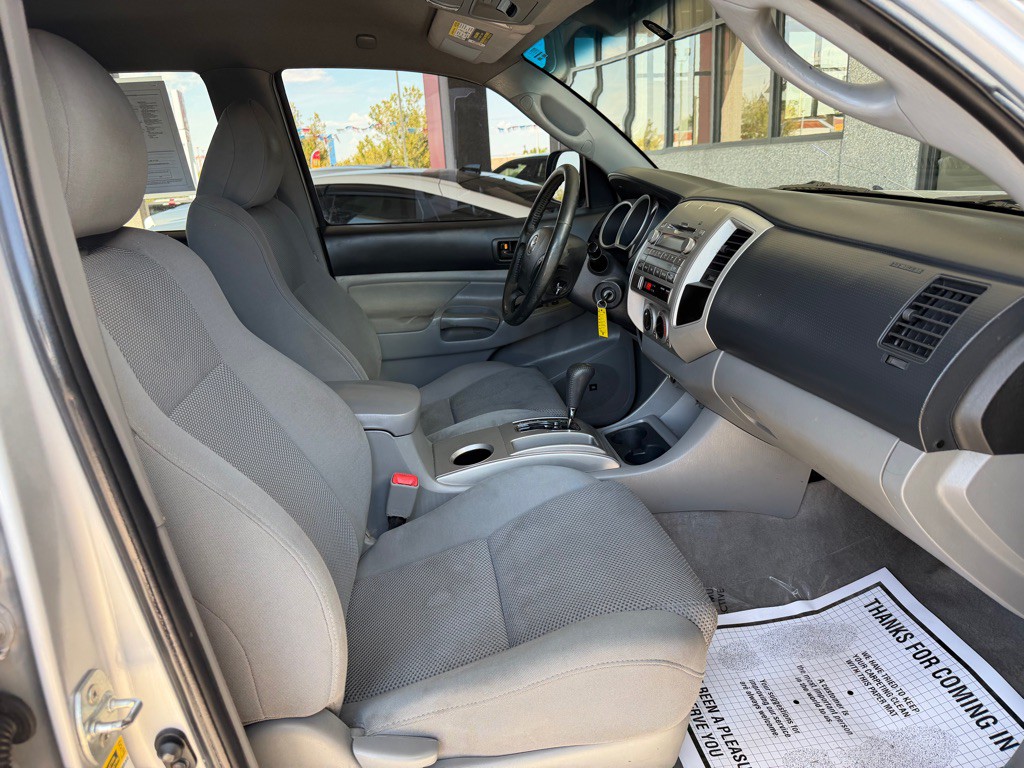 2011 Toyota Tacoma Image 31