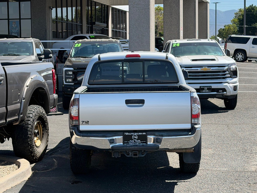 2011 Toyota Tacoma Image 43