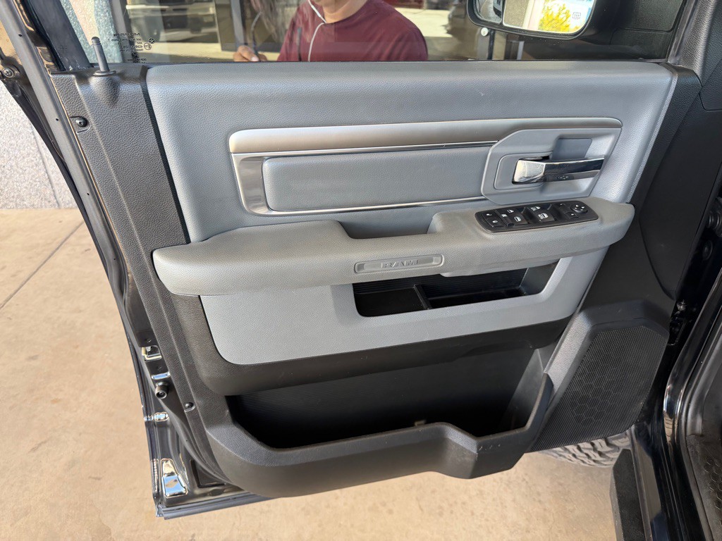 2019 RAM 1500 Image 8