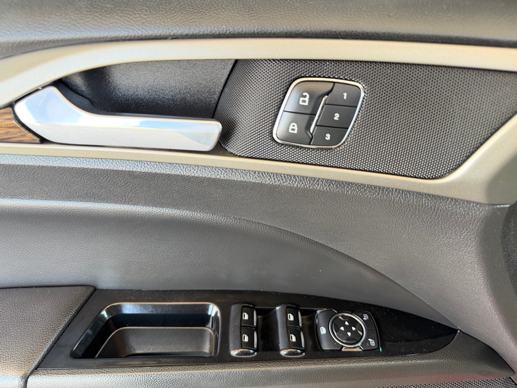 2014 Ford Fusion Image 20