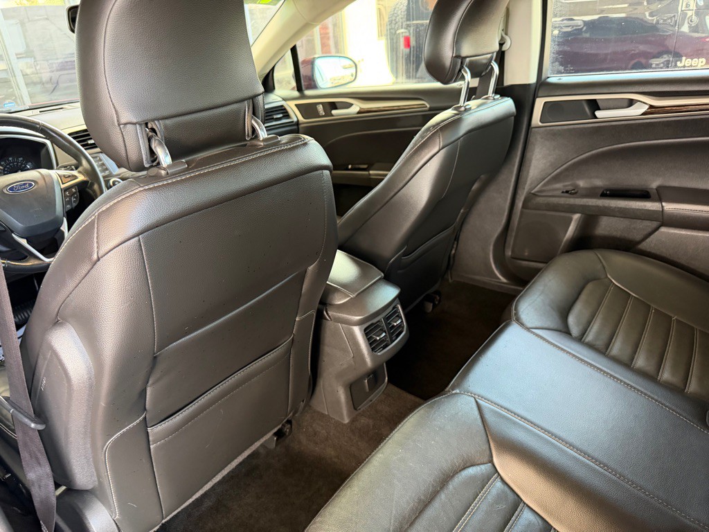 2014 Ford Fusion Image 23
