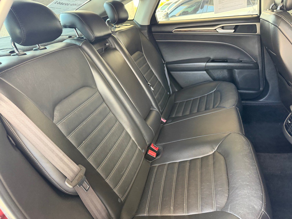 2014 Ford Fusion Image 31