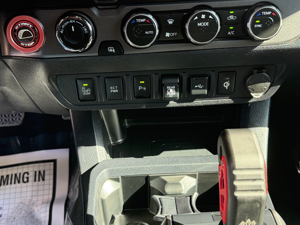 2022 Toyota Tacoma Image 14
