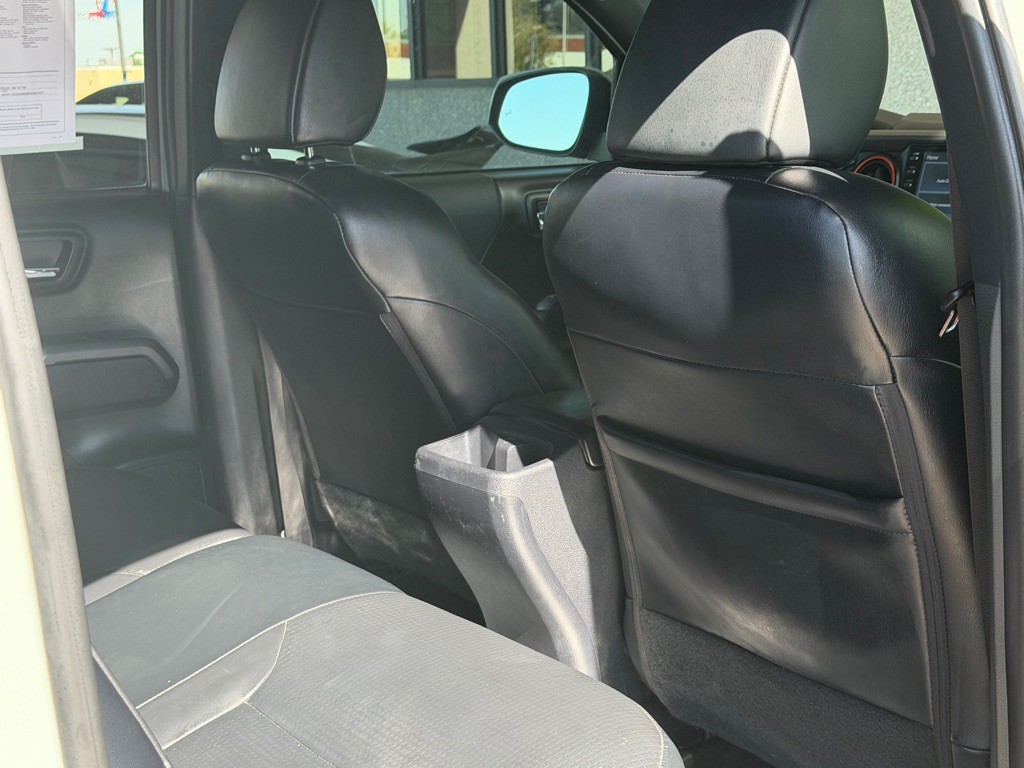2022 Toyota Tacoma Image 30