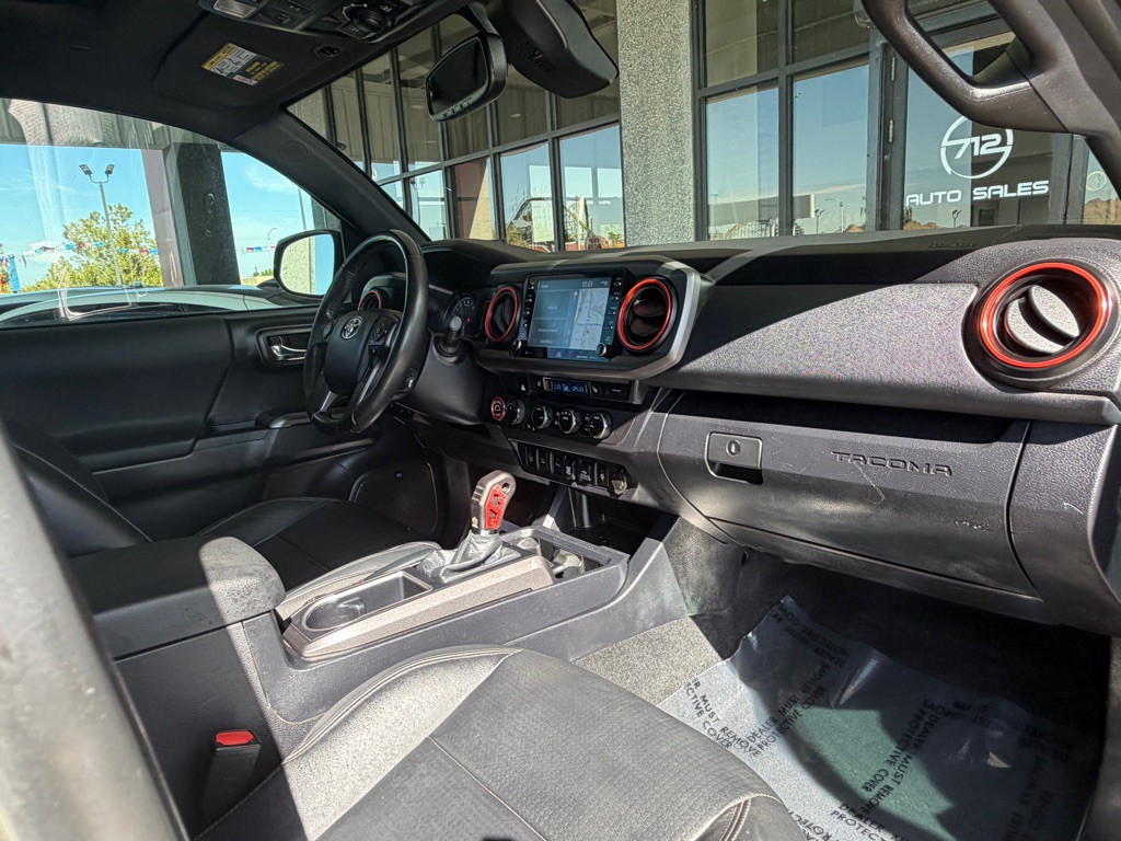 2022 Toyota Tacoma Image 34