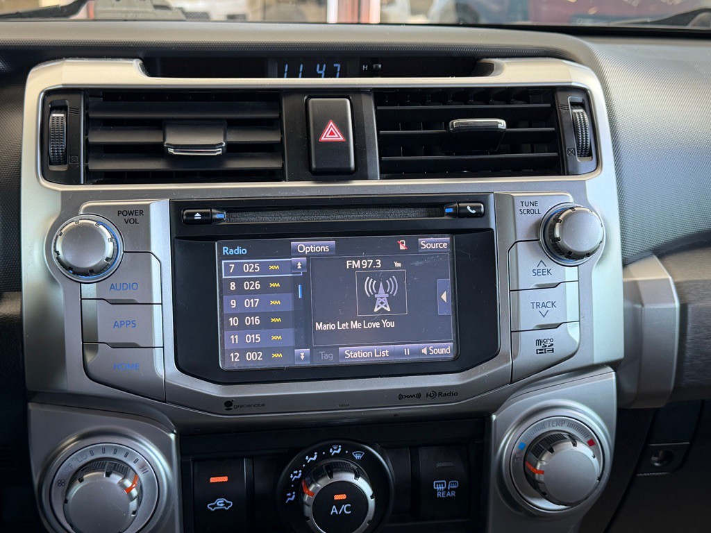 2018 Toyota 4Runner Image 12