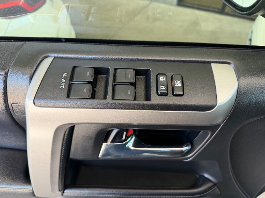 2018 Toyota 4Runner Image 20