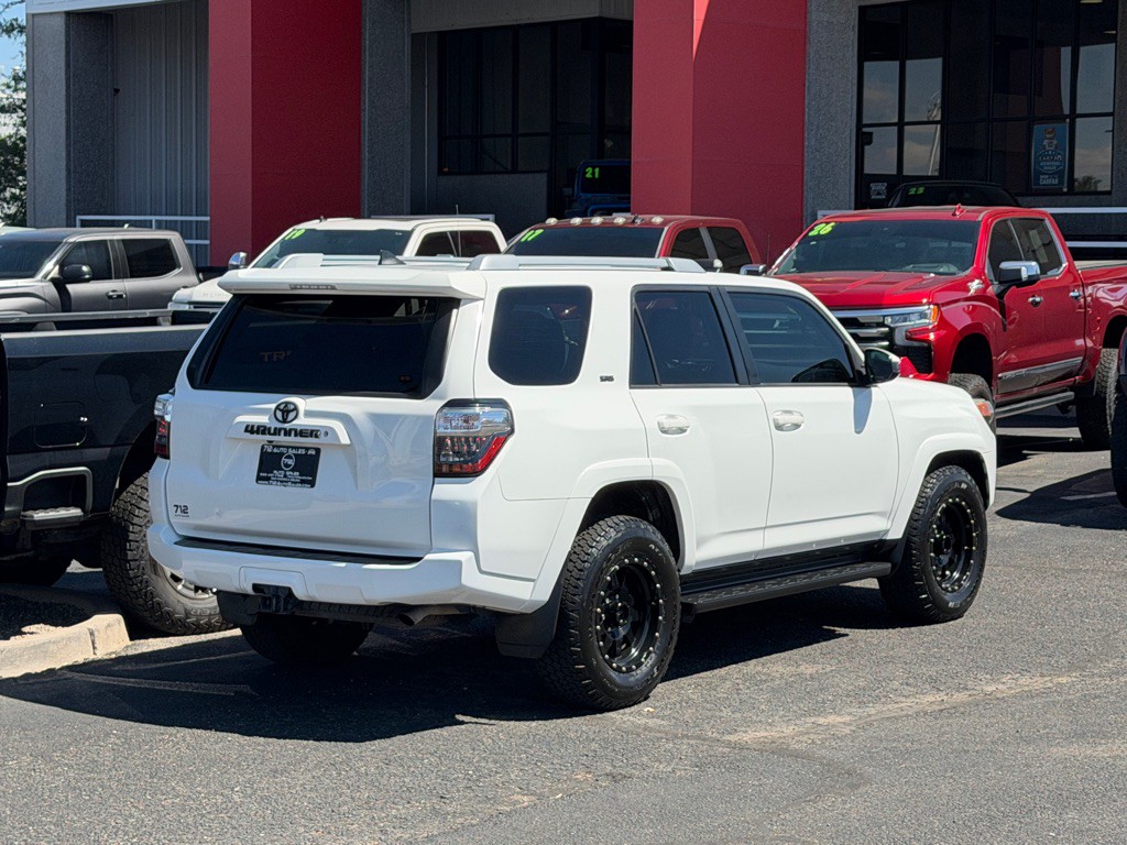 2018 Toyota 4Runner Image 50