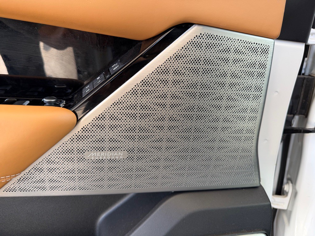 2020 Land Rover Range Rover Image 10