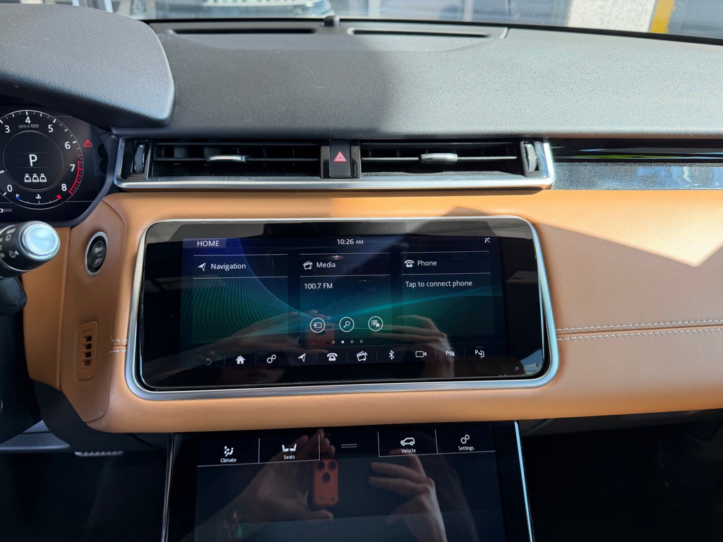 2020 Land Rover Range Rover Image 13