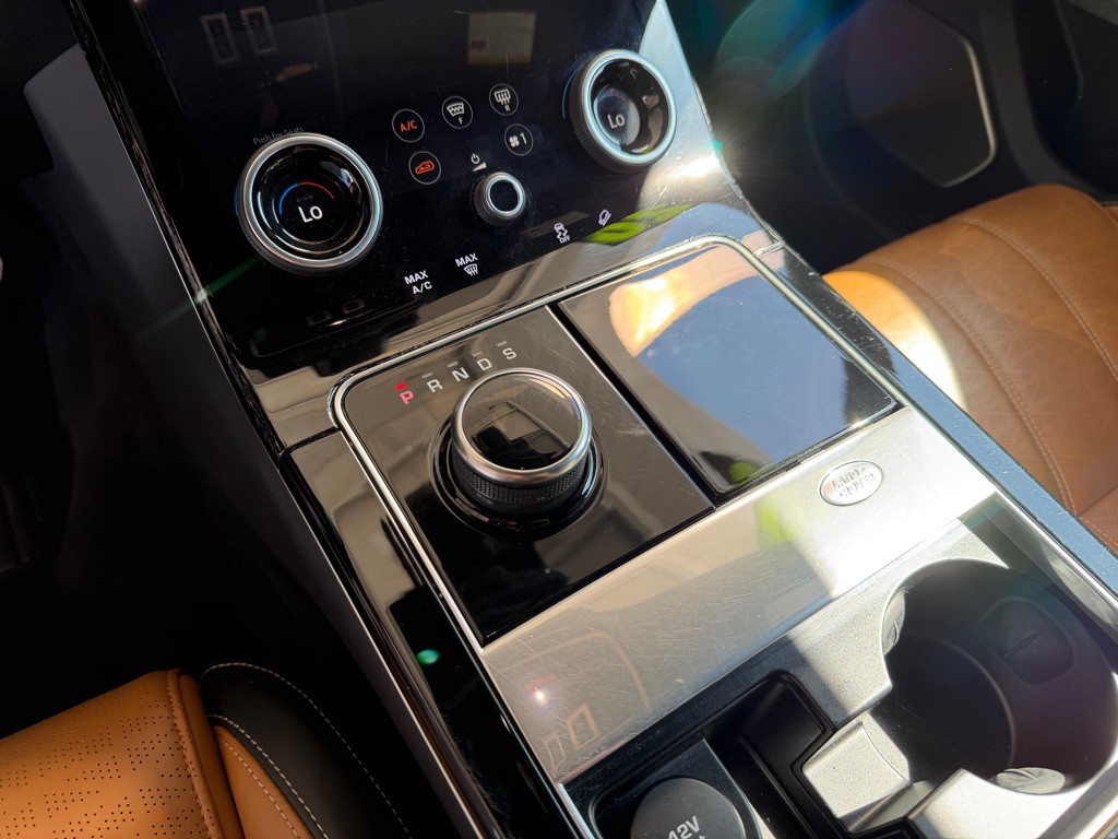 2020 Land Rover Range Rover Image 16