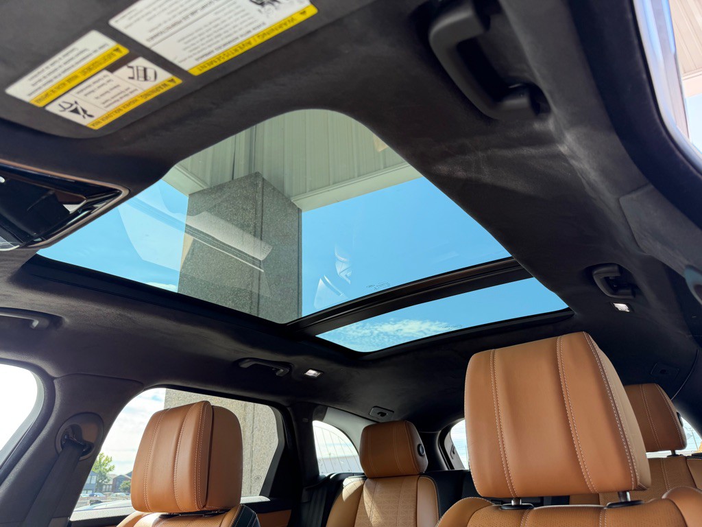 2020 Land Rover Range Rover Image 19