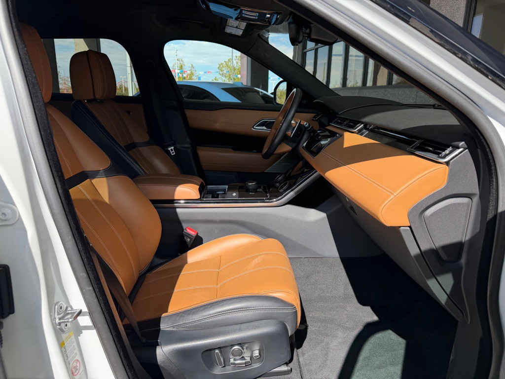 2020 Land Rover Range Rover Image 33