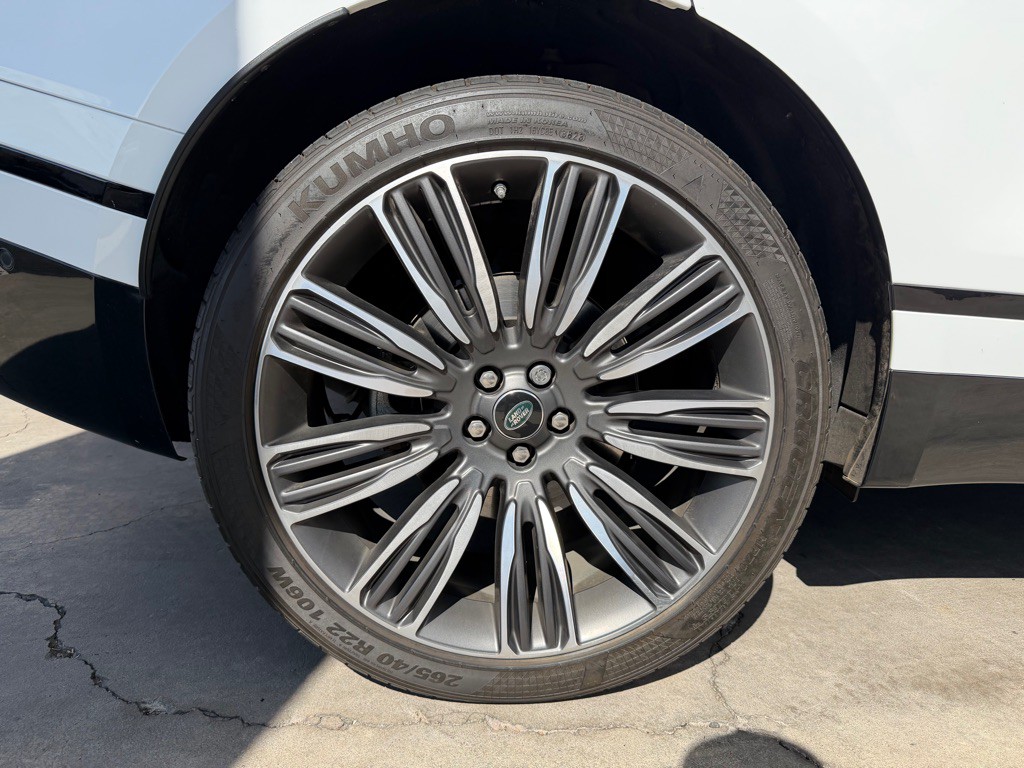 2020 Land Rover Range Rover Image 56