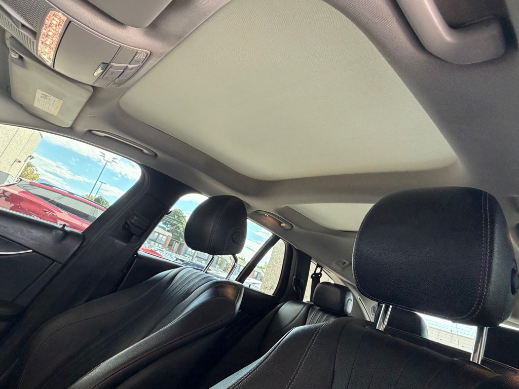 2020 Mercedes-Benz E-Class Image 21
