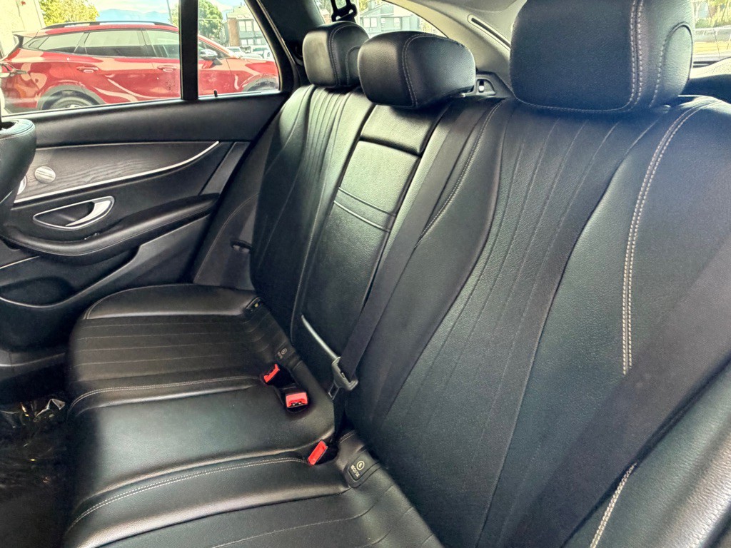 2020 Mercedes-Benz E-Class Image 26