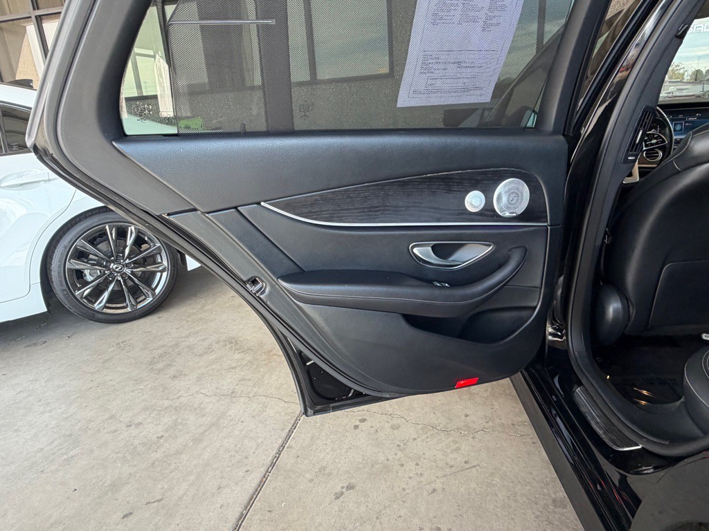 2020 Mercedes-Benz E-Class Image 30