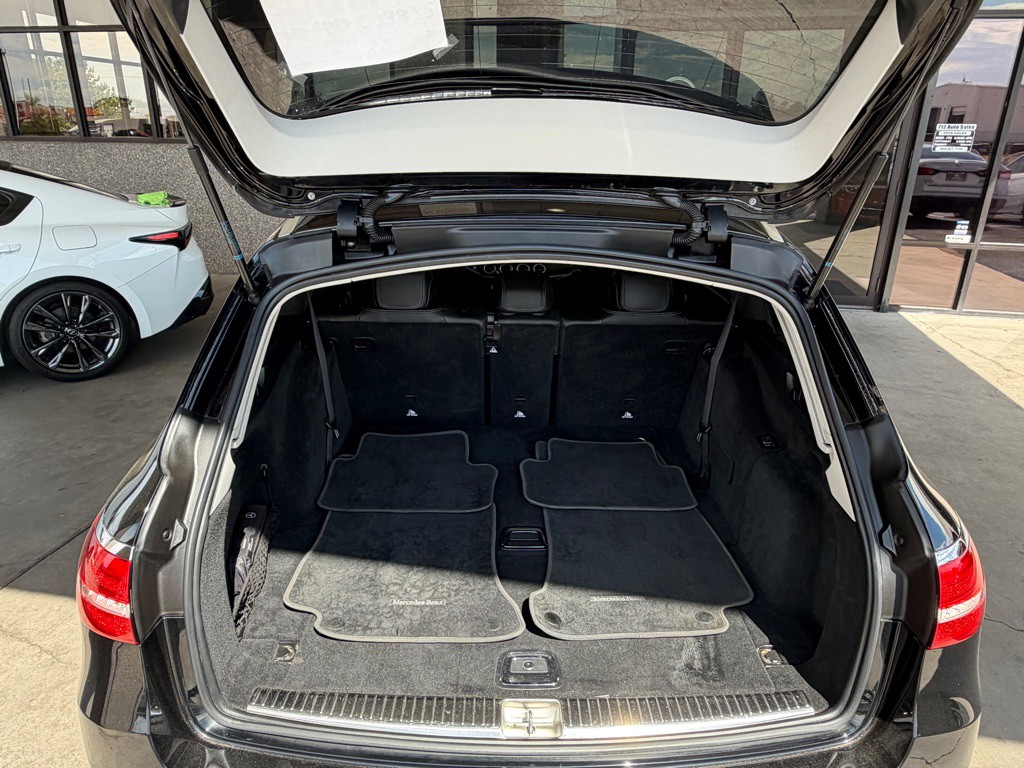 2020 Mercedes-Benz E-Class Image 31