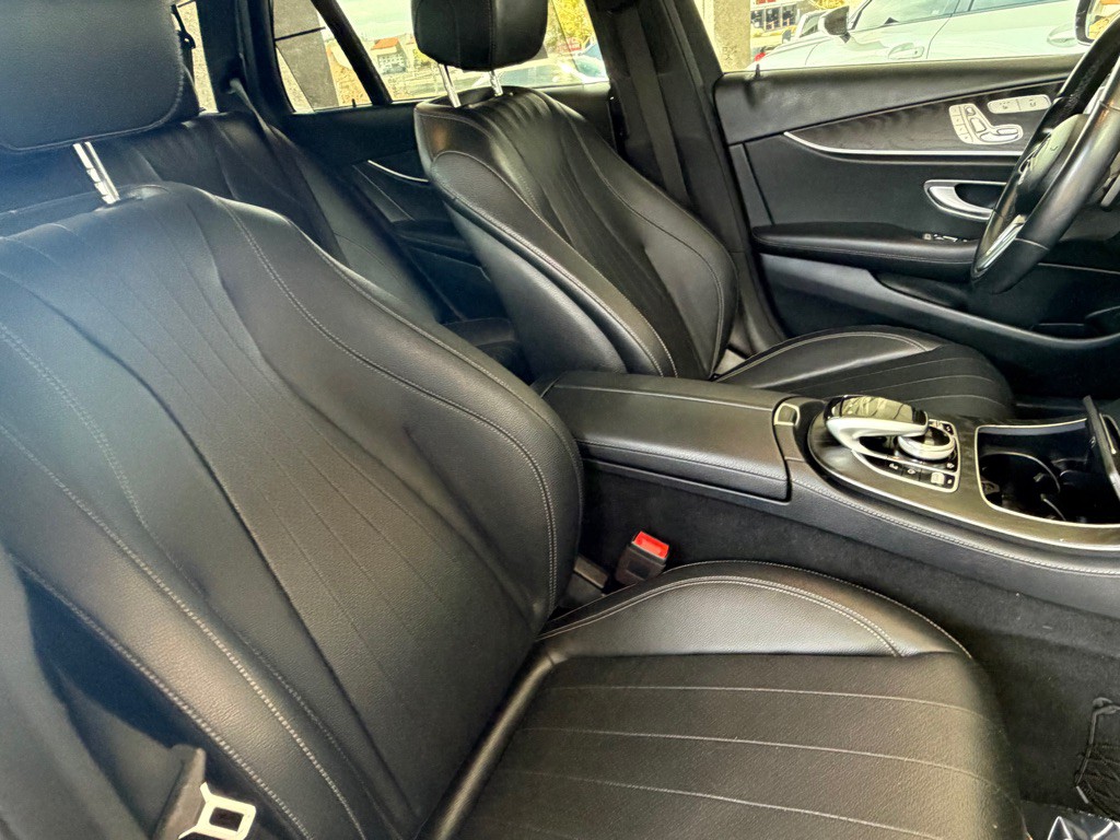 2020 Mercedes-Benz E-Class Image 39