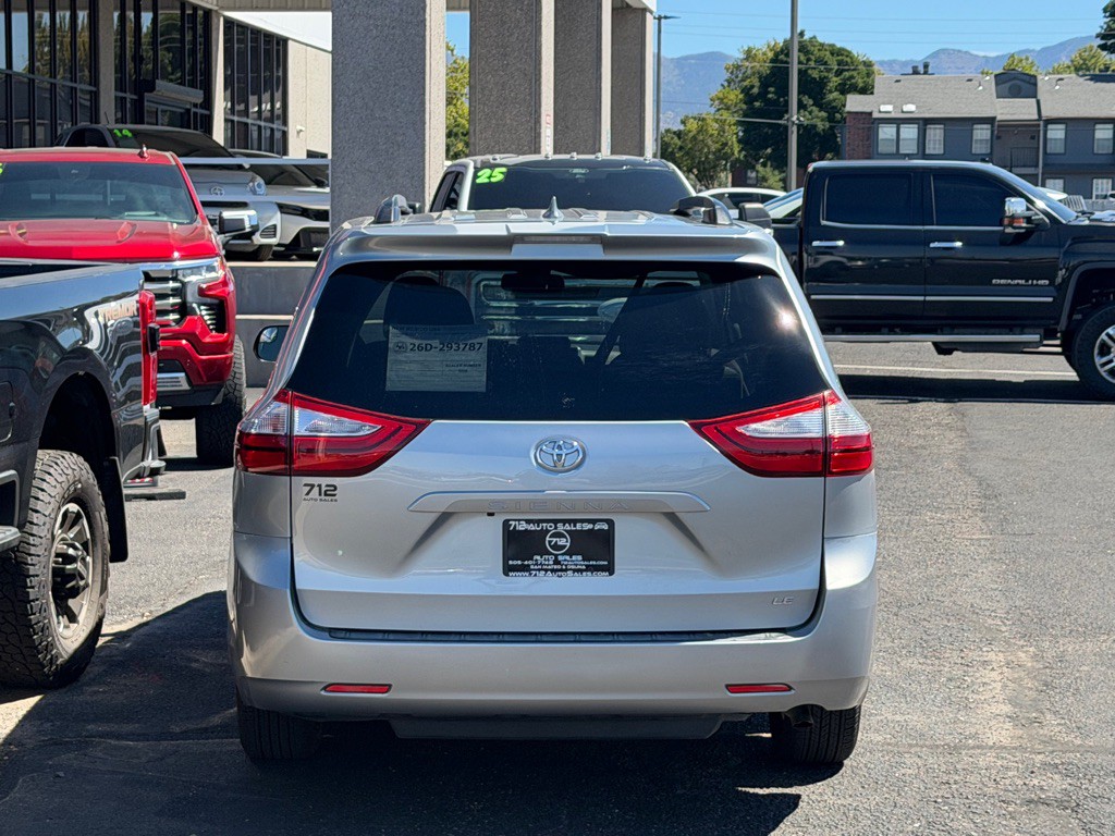 2018 Toyota Sienna Image 48