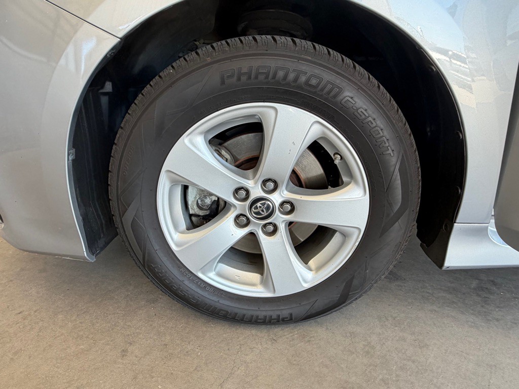 2018 Toyota Sienna Image 61