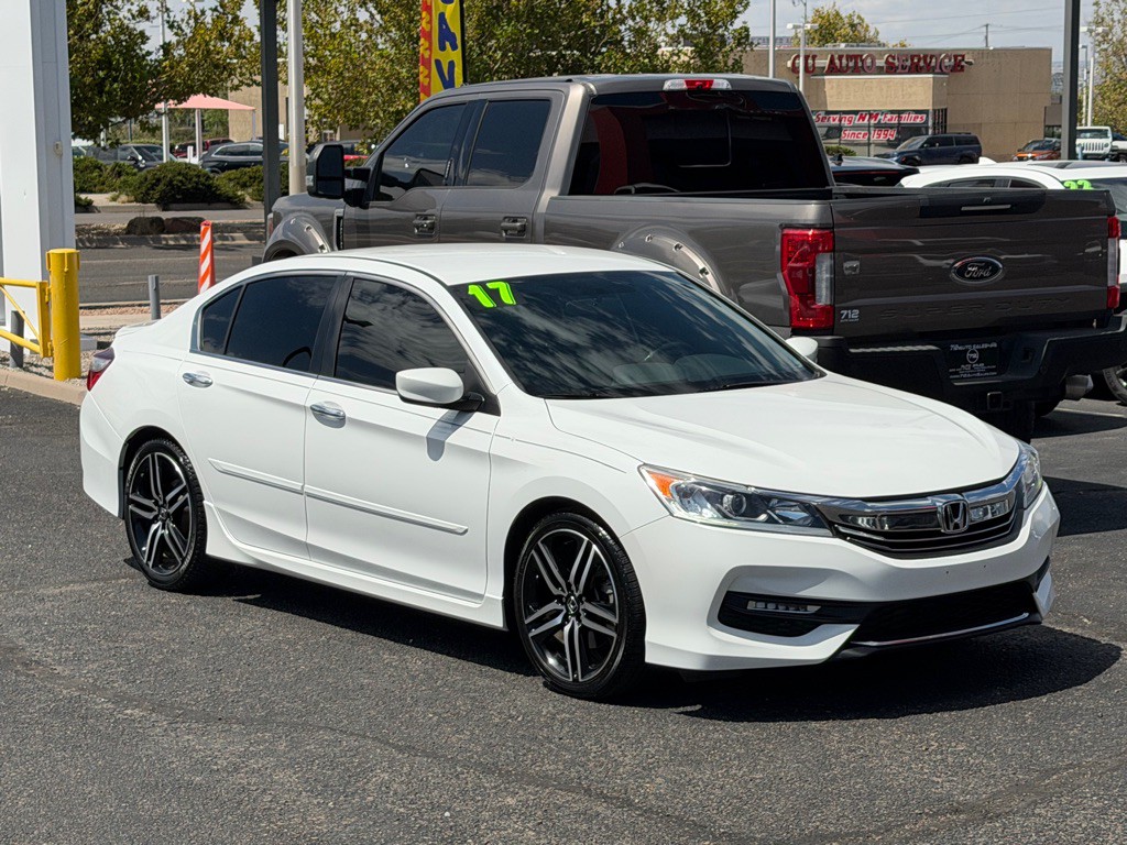 2017 Honda Accord Image 4