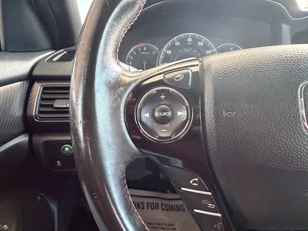 2017 Honda Accord Image 10