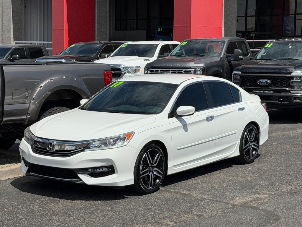 2017 Honda Accord Image 39