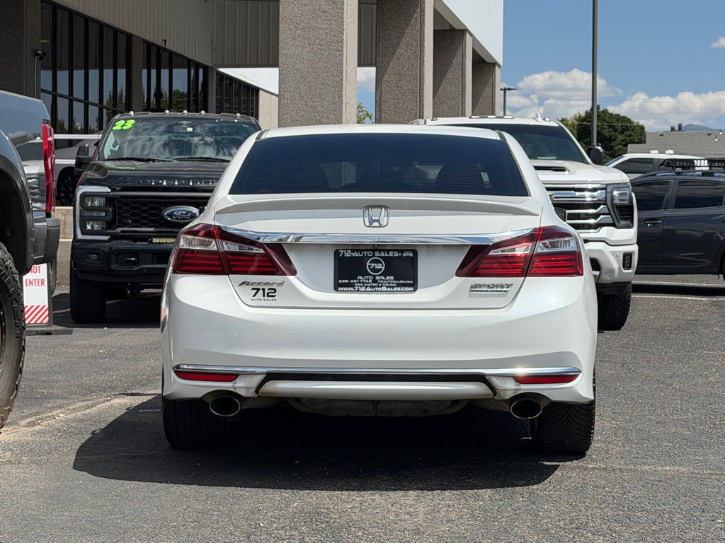 2017 Honda Accord Image 46