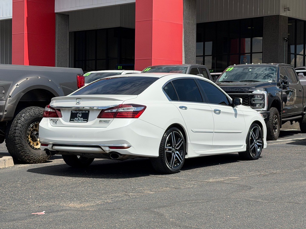 2017 Honda Accord Image 48