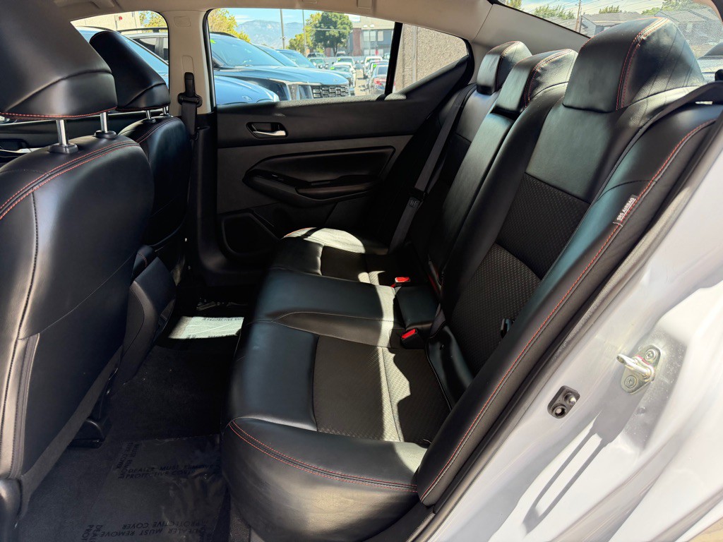 2025 Nissan Altima Image 16