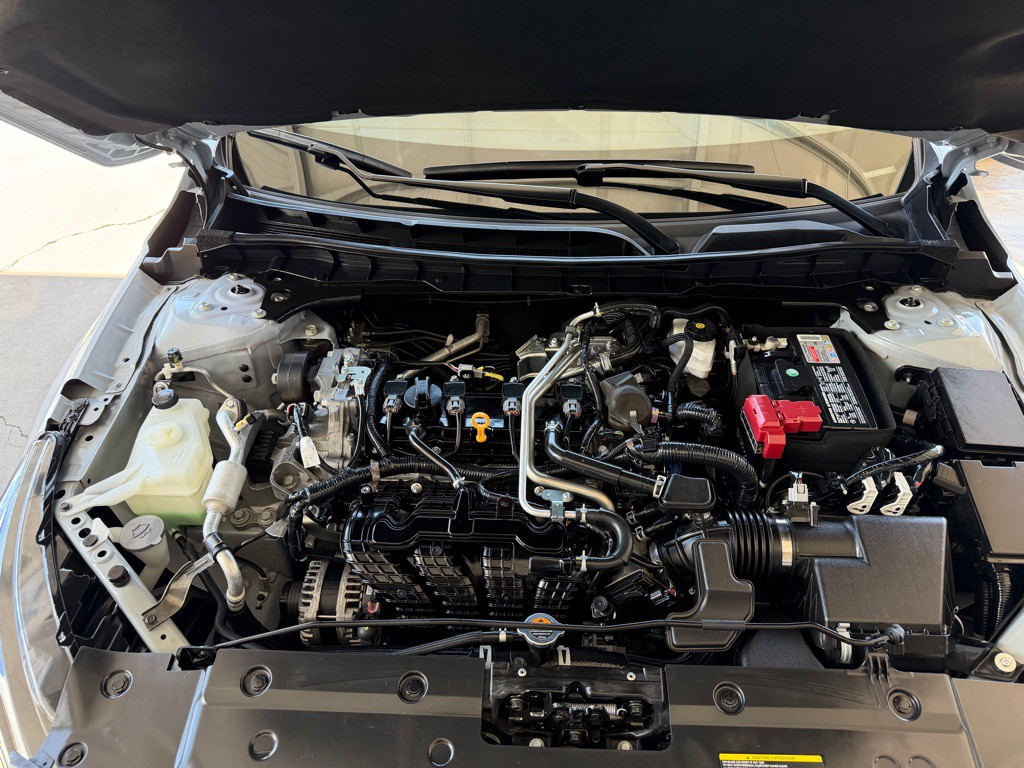 2025 Nissan Altima Image 32